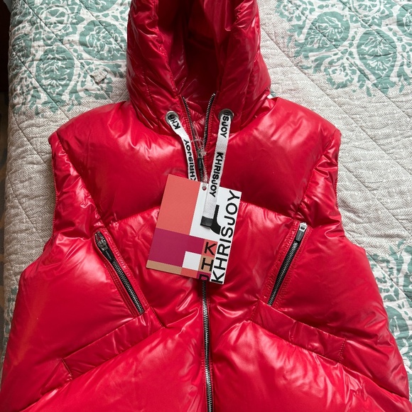 Khrisjoy Red Puffer Vest, Kids Size 8